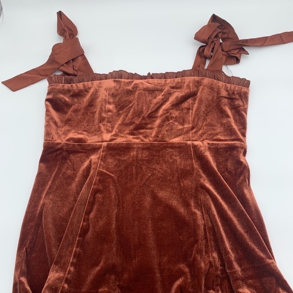 DANIELLE BERNSTEIN VELVET SHORT MINI DRESS BRAND NEW - Picture 10 of 11